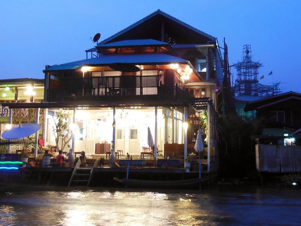 At Casa Guesthouse Amphawa Εξωτερικό φωτογραφία