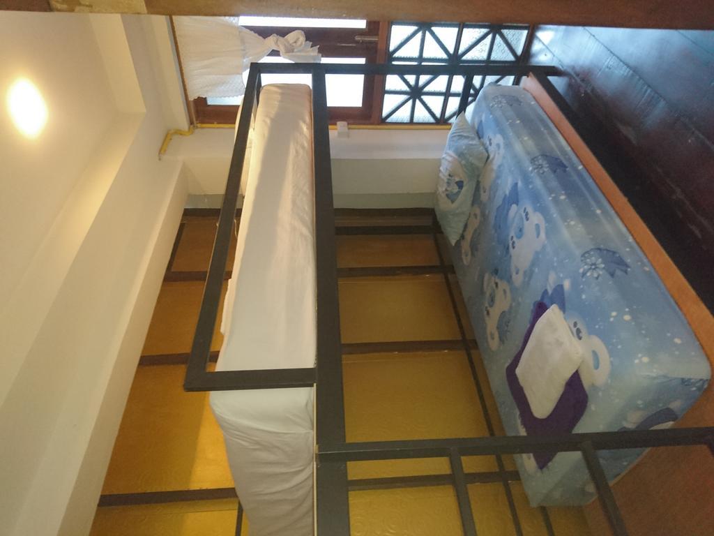 At Casa Guesthouse Amphawa Εξωτερικό φωτογραφία