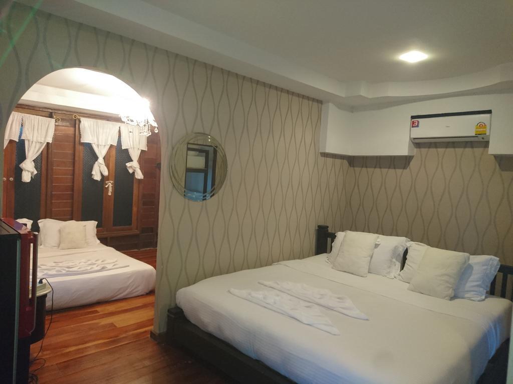 At Casa Guesthouse Amphawa Εξωτερικό φωτογραφία